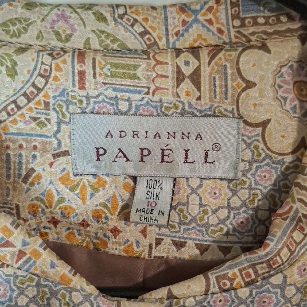 Adrianna Papell 100% Silk Multicolor Patterned Button Down Shirt size 10 - Picture 2 of 5